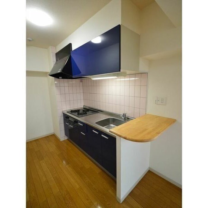 クイーンズ・スクエアの物件内観写真