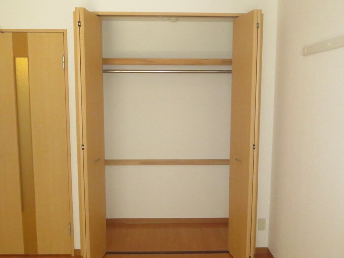 コ－トモ－リス新道の物件内観写真