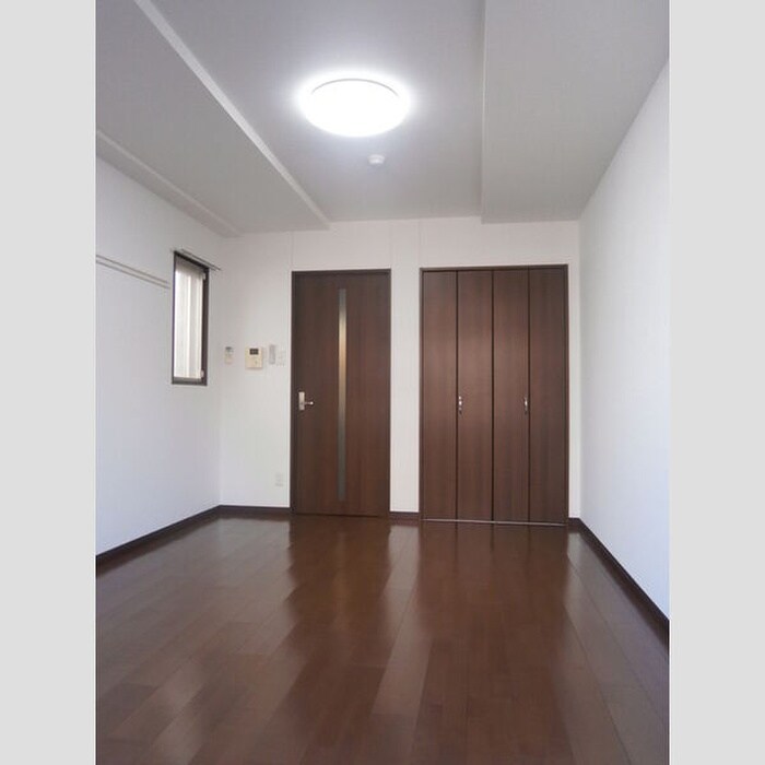 ウイステリア名城の物件内観写真