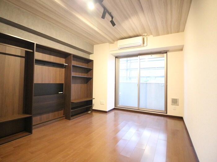 ウイステリア名城の物件内観写真