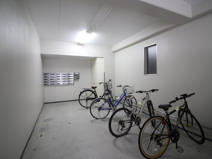 ウイステリア名城の物件外観写真