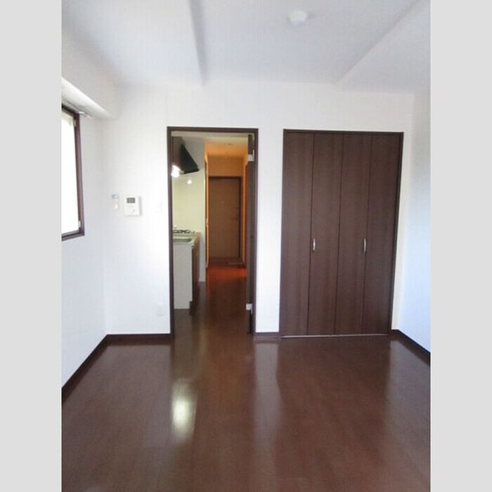 ウイステリア名城の物件内観写真