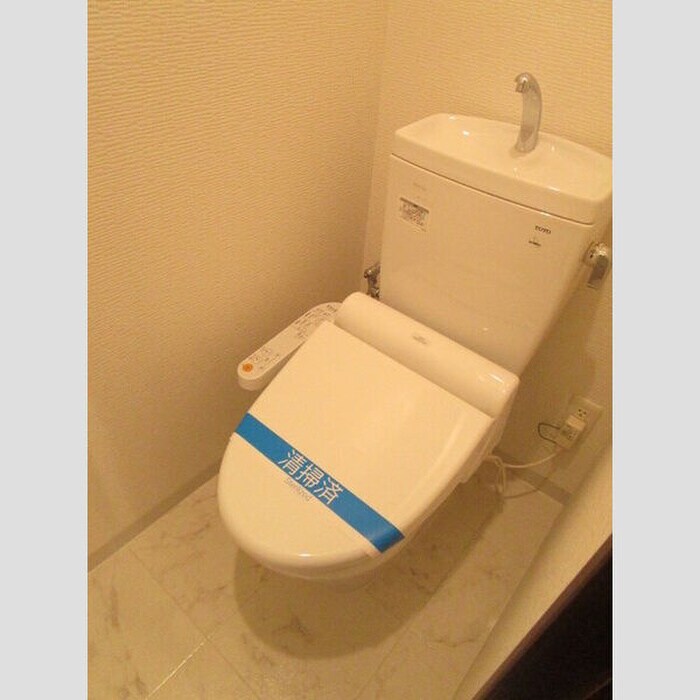 ウイステリア名城の物件内観写真