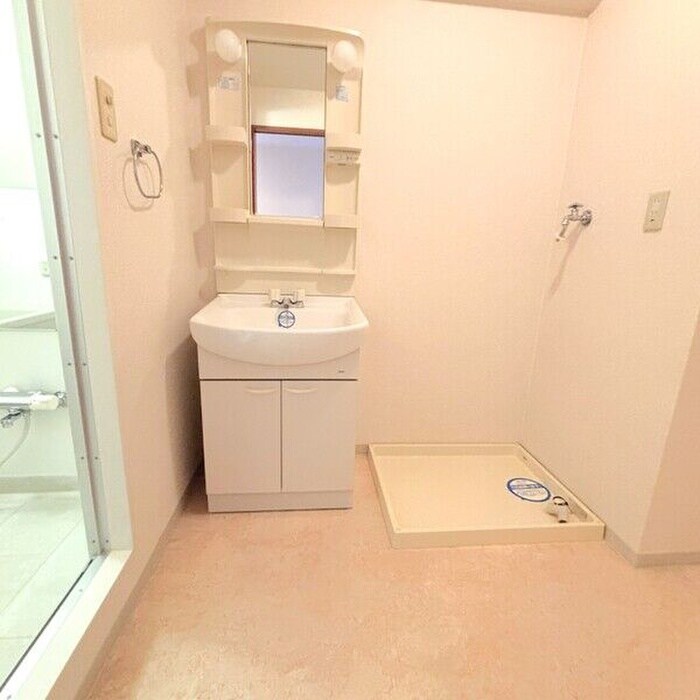 ソーラスフロント富船の物件内観写真