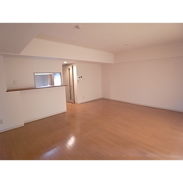 ソーラスフロント富船の物件内観写真