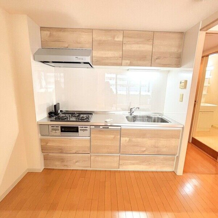 ソーラスフロント富船の物件内観写真