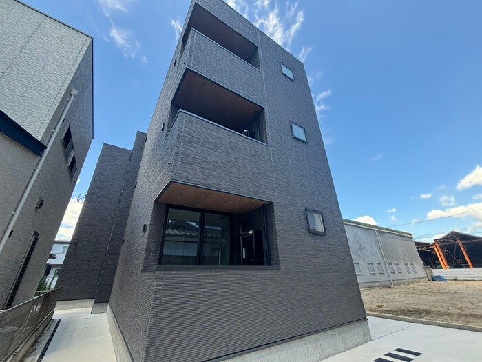 Jack uchisaiwai Ⅰの物件外観写真