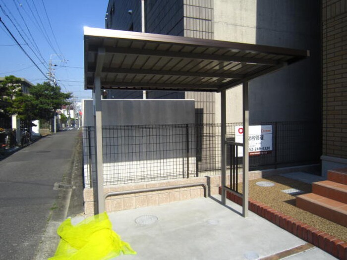 ボンジュール本陣の物件外観写真