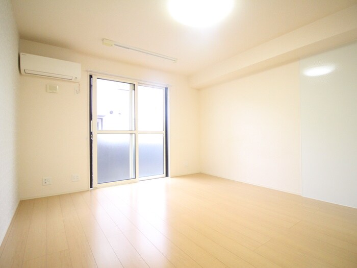 ボンジュール本陣の物件内観写真