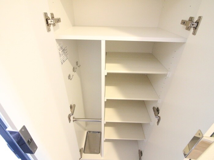 ﾌﾟﾚｻﾝｽ大須観音ﾌｨｴｽﾀ(304)の物件内観写真