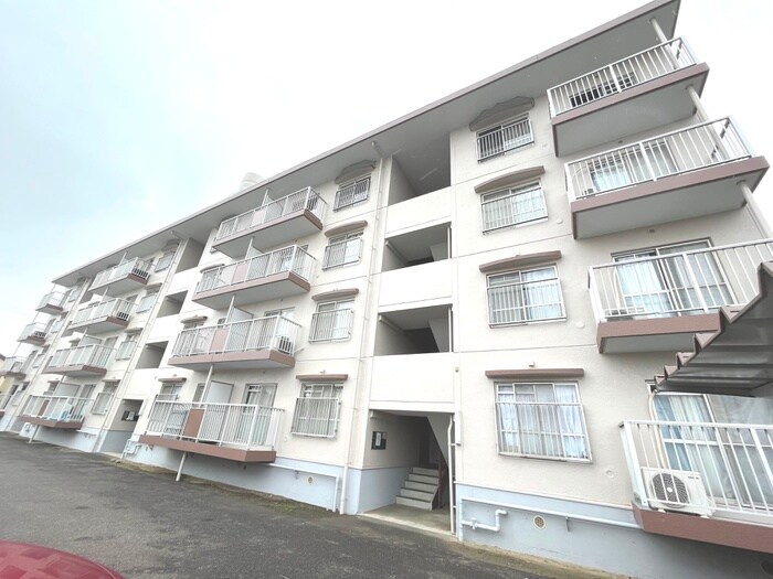 ドエル法土の物件外観写真