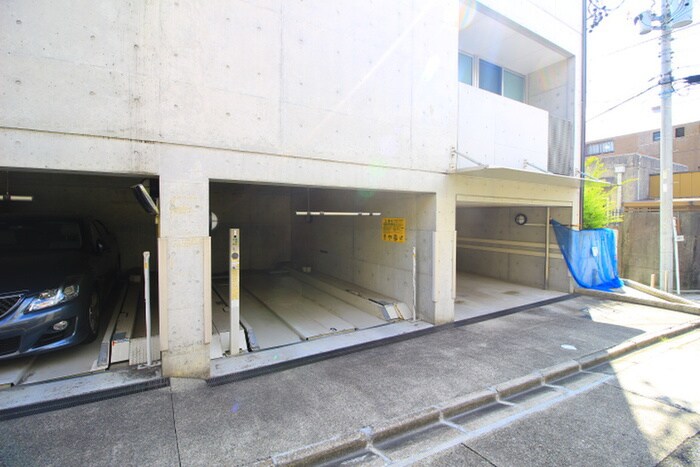 ＶＩＳＣＯＮＴＩ覚王山(２０１)の物件外観写真