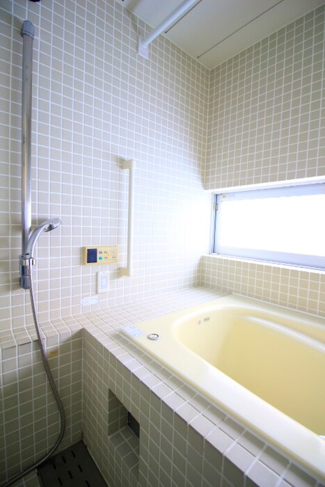 ＶＩＳＣＯＮＴＩ覚王山(２０１)の物件内観写真