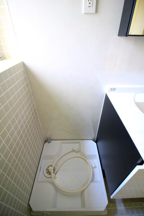 ＶＩＳＣＯＮＴＩ覚王山(２０１)の物件内観写真