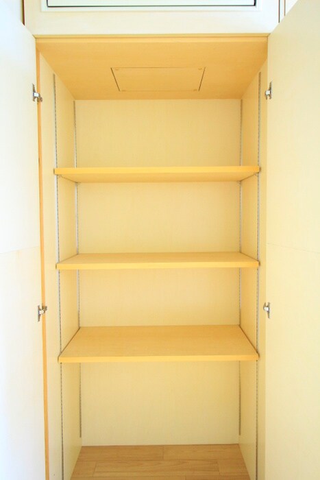 ＶＩＳＣＯＮＴＩ覚王山(２０１)の物件内観写真