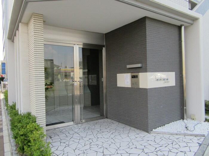 サルデ－ニャの物件外観写真