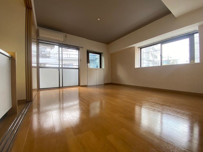 スタスィオン一社の物件内観写真