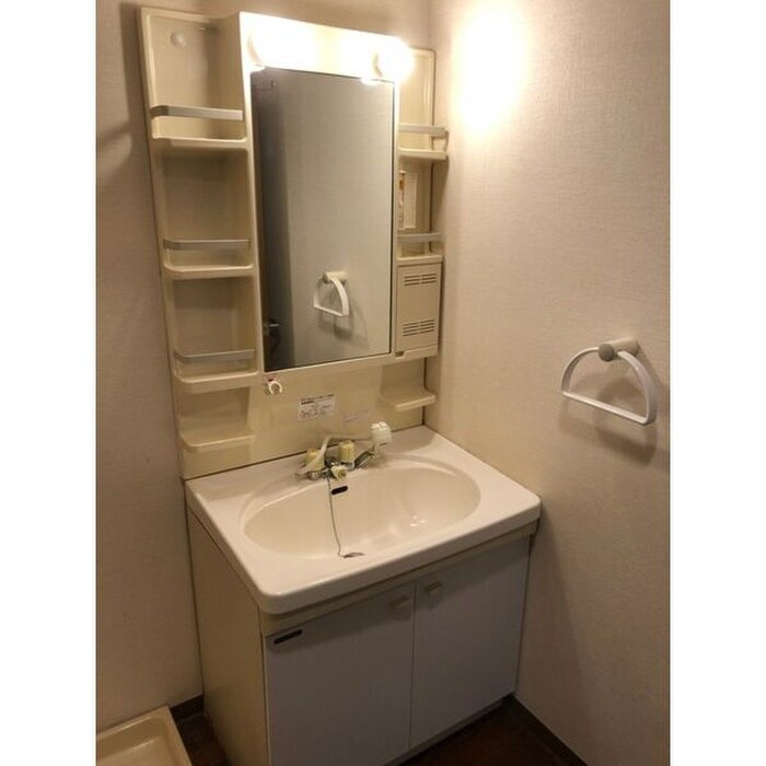 甚目寺マンションの物件内観写真