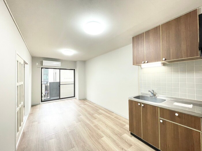 プレシアス赤城１の物件内観写真