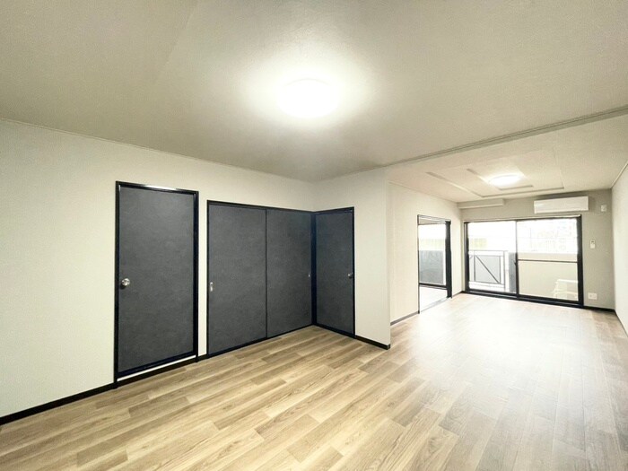 プレシアス赤城１の物件内観写真