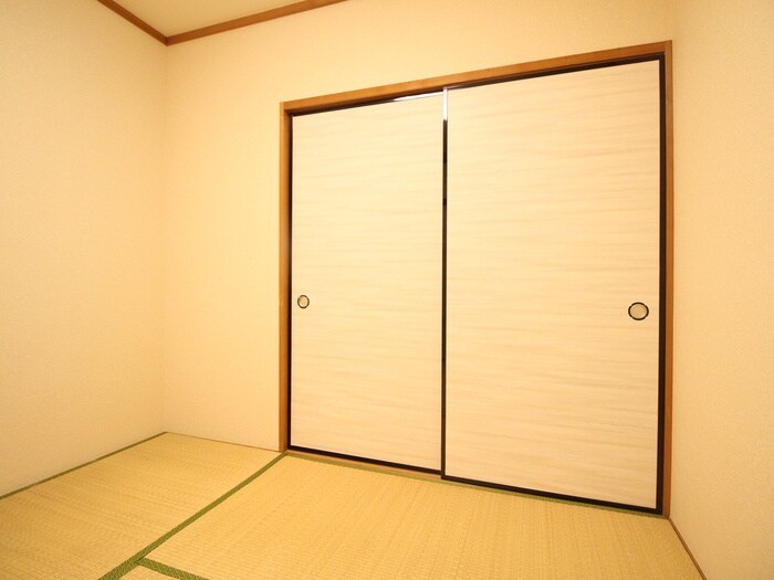 プレシアス赤城１の物件内観写真