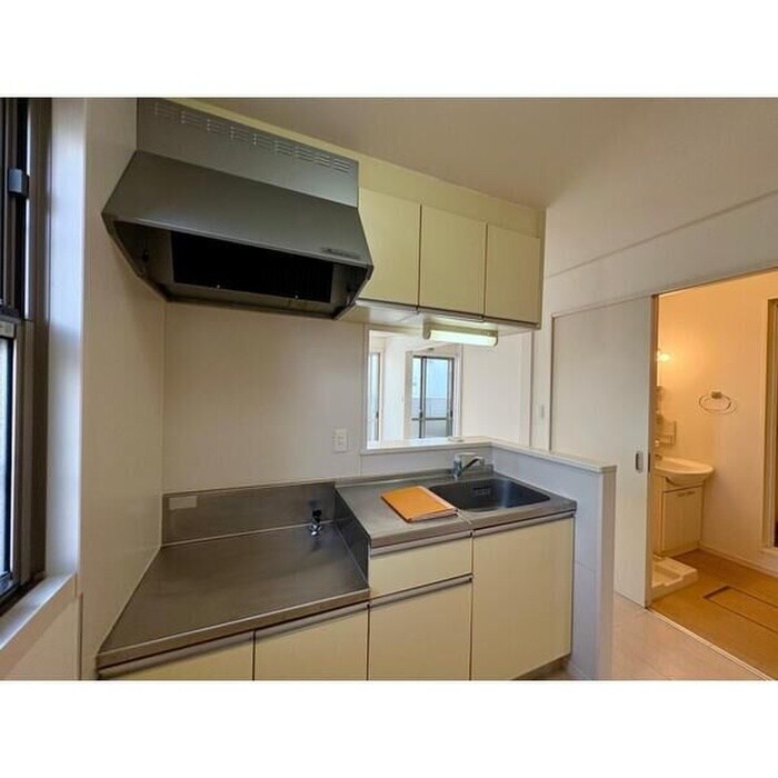 ＳＵＮ　ＭＡＬＬの物件内観写真