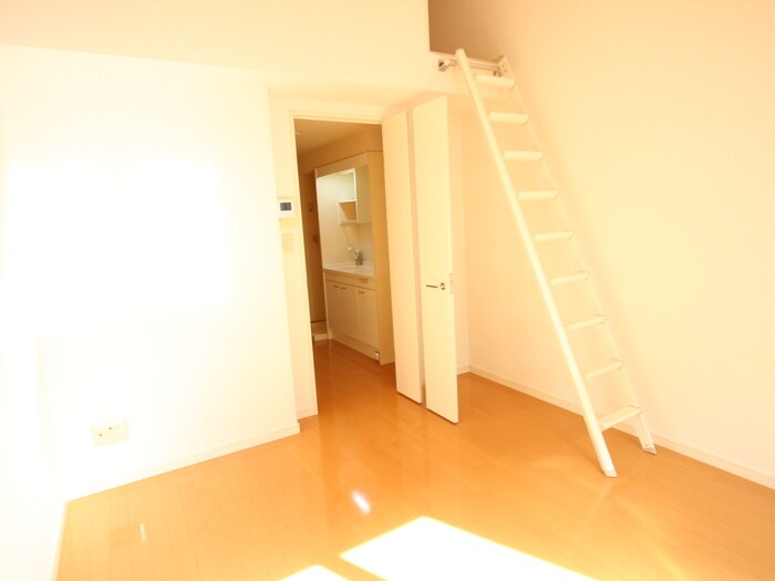 ストロベリ－キャンドルの物件内観写真