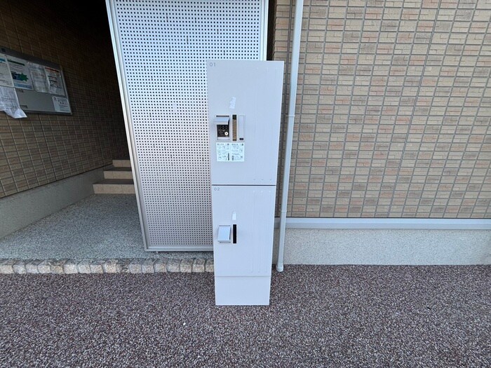 ローベルジュBの物件外観写真