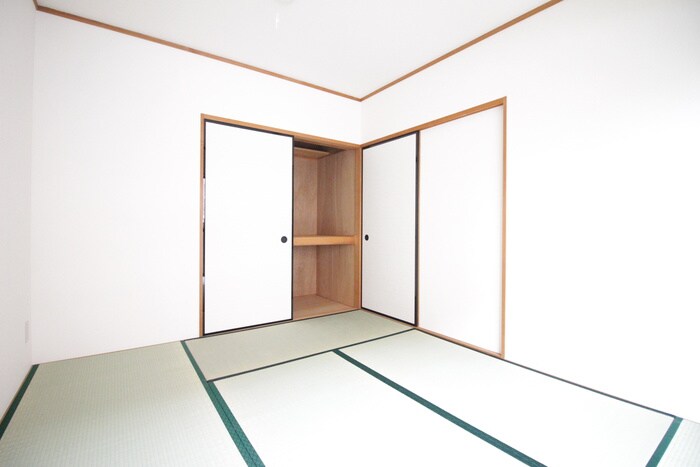 ヴェルドミール江坂B棟の物件内観写真