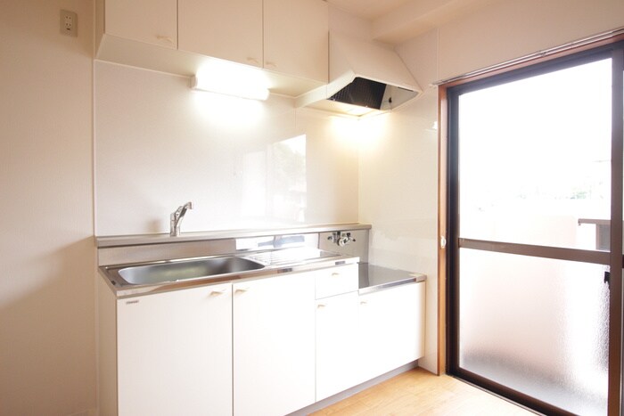 ヴェルドミール江坂B棟の物件内観写真