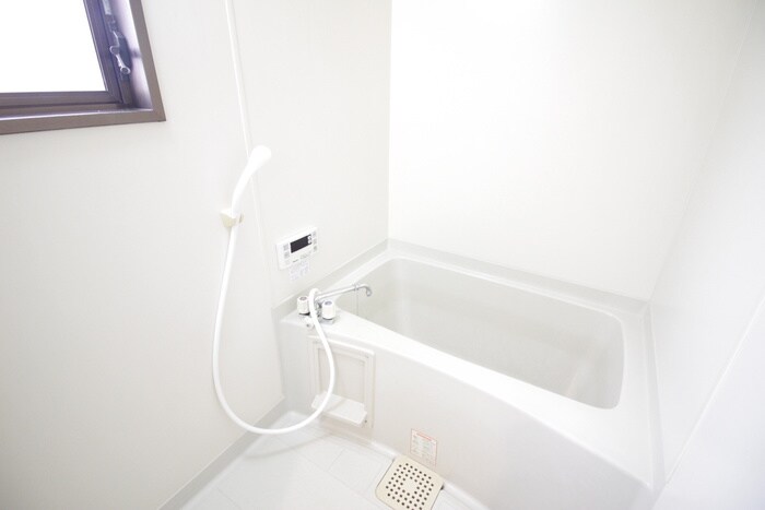 ヴェルドミール江坂B棟の物件内観写真