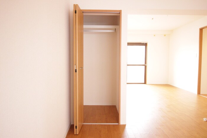 ヴェルドミール江坂B棟の物件内観写真