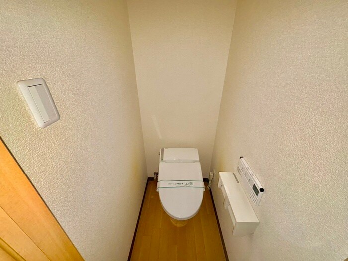 サン・東山公園イ－ストの物件内観写真