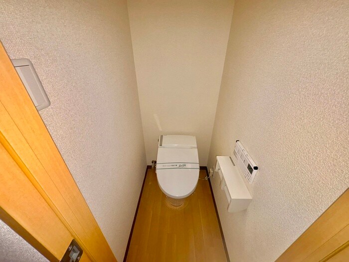 サン・東山公園イ－ストの物件内観写真