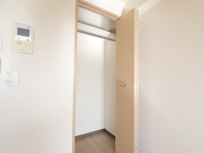 サン・東山公園イ－ストの物件内観写真