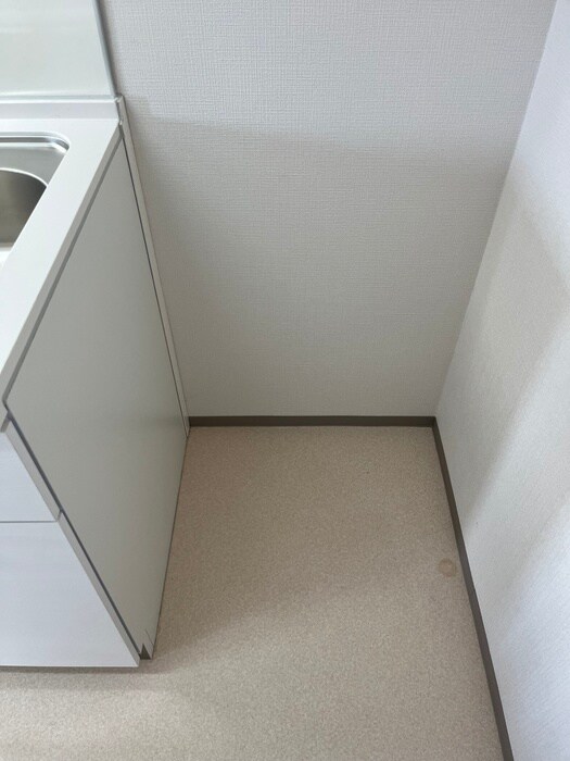 鳥見ﾊﾟ-ｸ･ﾏﾝｼｮﾝ三番街南棟(1204)の物件内観写真