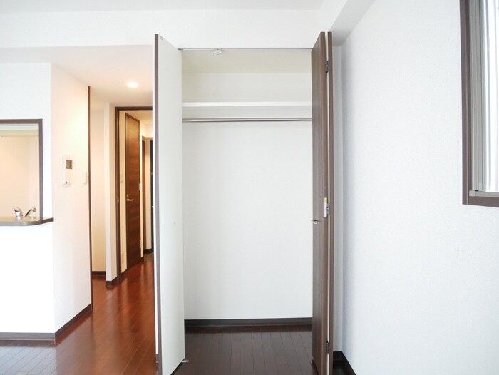 ﾗｲｼﾞﾝｸﾞｺｰﾄ名古屋駅前東（201）の物件内観写真