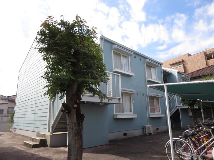 シャトル緑ヶ丘Ⅱ棟の物件外観写真