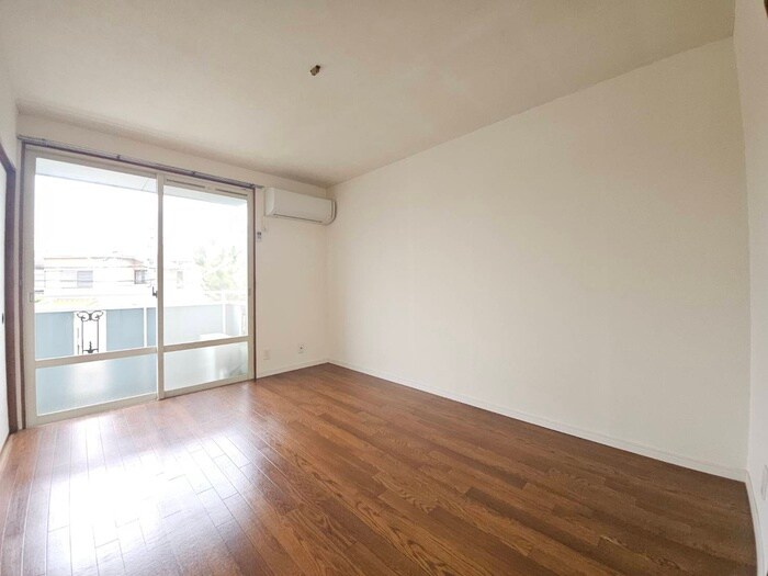 シャトル緑ヶ丘Ⅱ棟の物件内観写真