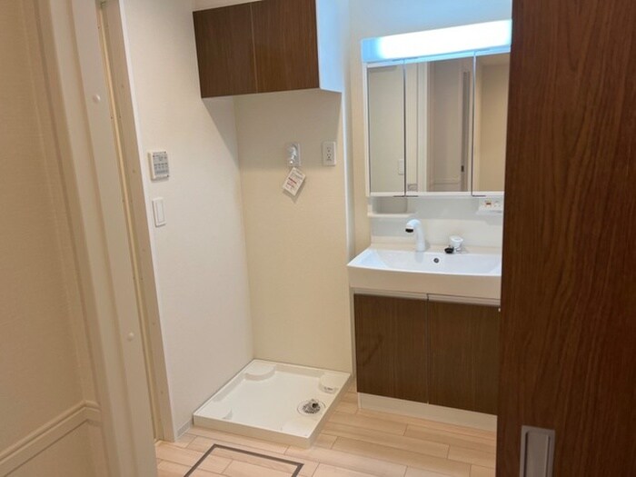 ドエル・アイリスの物件内観写真