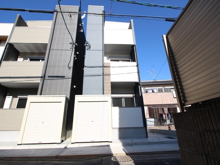 Calm御器所の物件外観写真