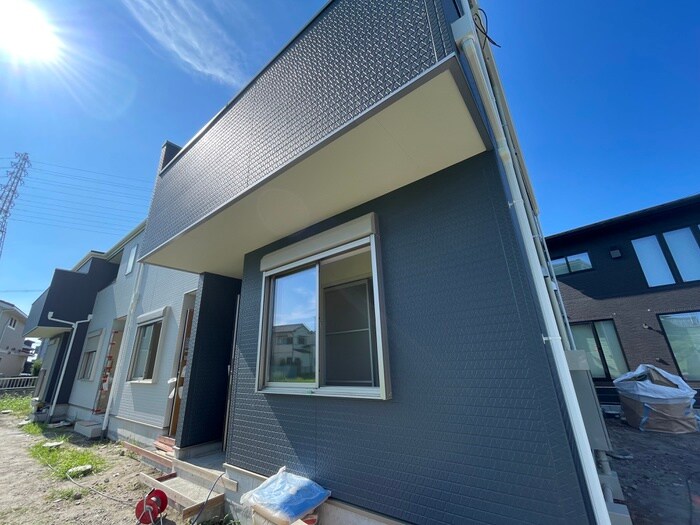 リーブルファイン川部Ⅲの物件外観写真