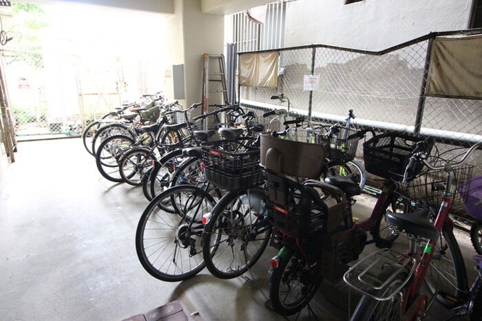 ダイアパレス大曽根（２０１）の物件外観写真