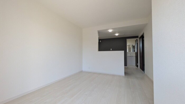 リーブルファイン鷹居の物件内観写真