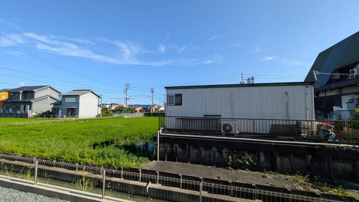 リーブルファイン鷹居の物件内観写真