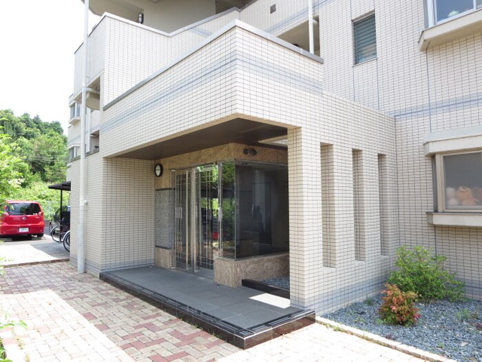 Ｅｌｌｅ Ｂｏｎｈｅｕｒの物件外観写真