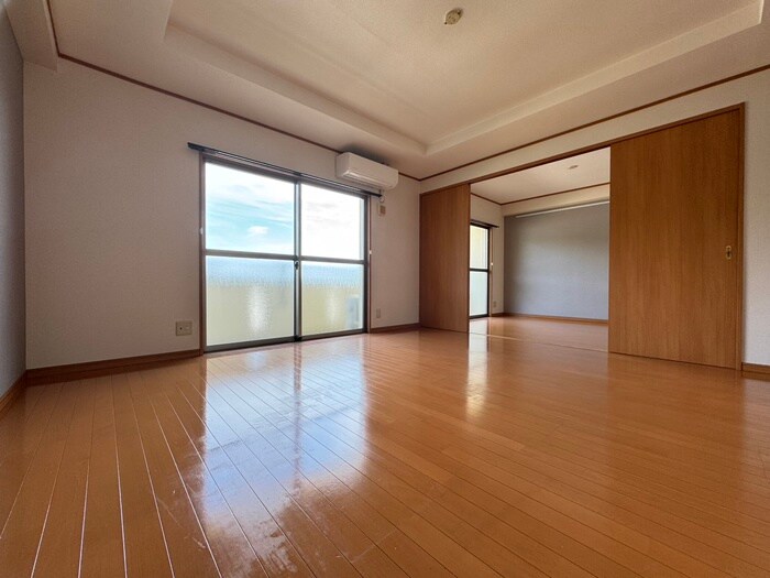 Ｅｌｌｅ Ｂｏｎｈｅｕｒの物件内観写真