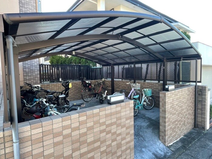 ル－ブル 貴船の物件外観写真