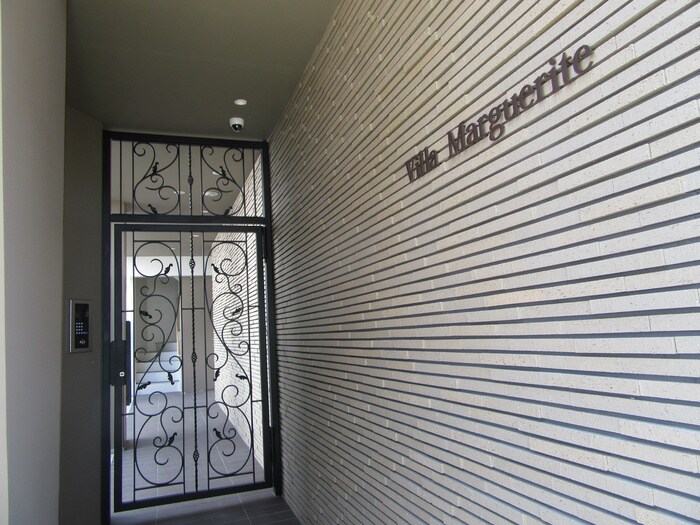 ヴィラマルグリットの物件外観写真