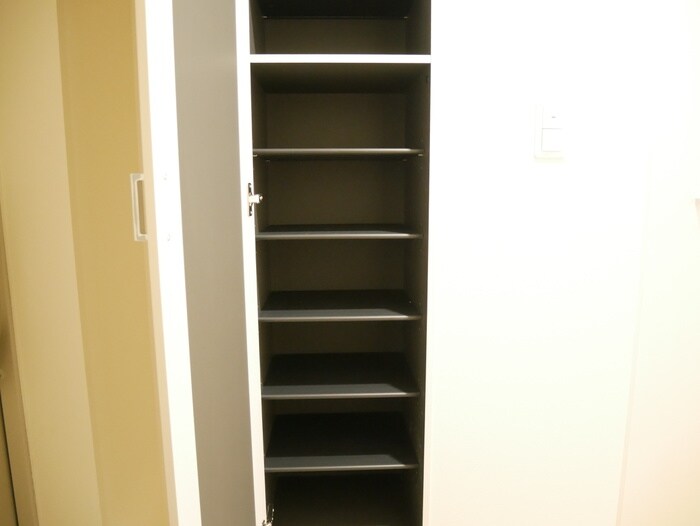 グリーンコート中島の物件内観写真